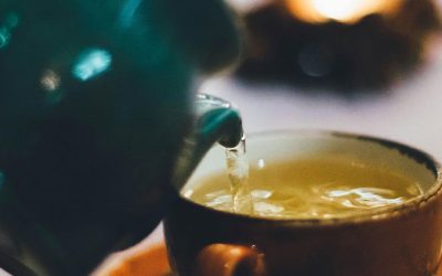 Nyugtató esti teakeverék recept – Természetes segítség a nyugodt alváshoz
